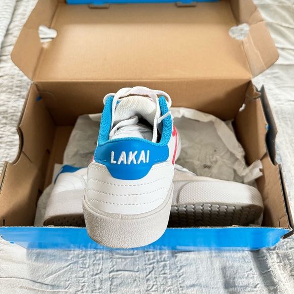 BRAND NEW. Lakai street wear sneakers. - Picture 2 of 4